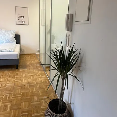 Study & Work Am Campus 아파트 *