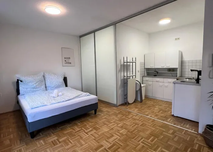 Study & Work Am Campus Apartment *